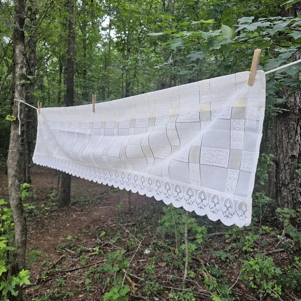 Vintage Cream & Butter Yellow Checkered Sheer Lace Valance - Cottage, Grannycore
